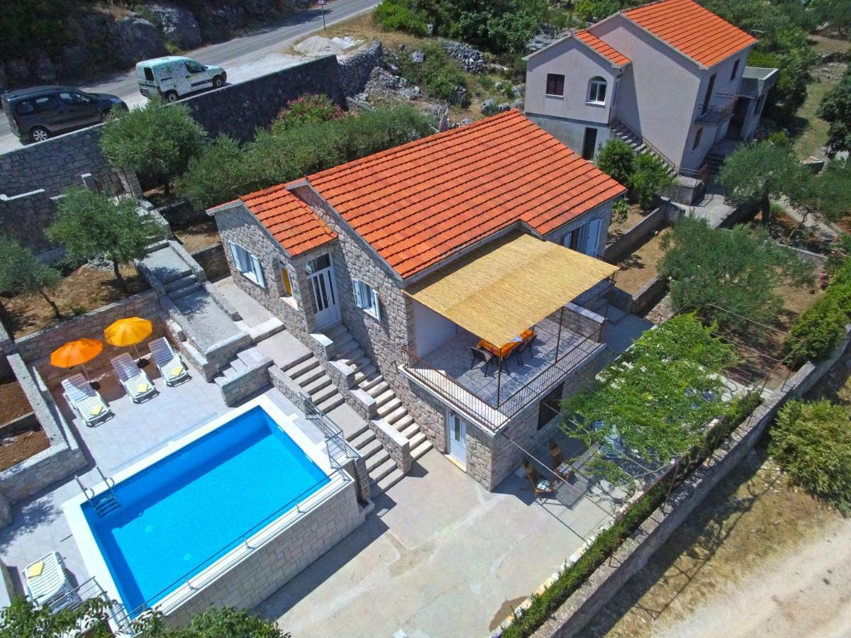 Kuca Za Odmor Toni Apartment Postira Exterior photo
